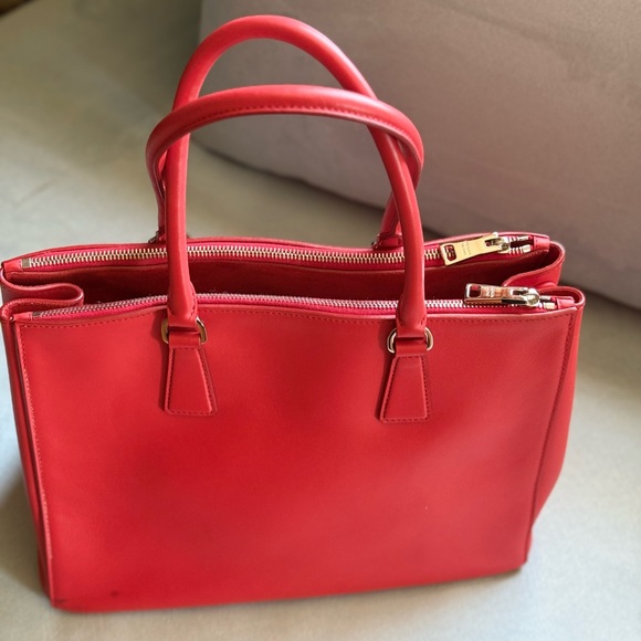 Prada Vibrant Red Saffiano Leather Tote - Picture 2 of 14